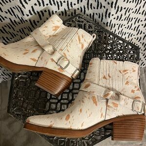 Sam Edelman Bellamie Bootie